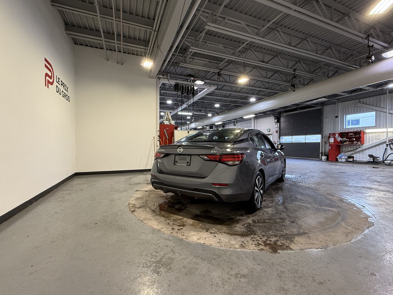 2023 Nissan Sentra SV-2