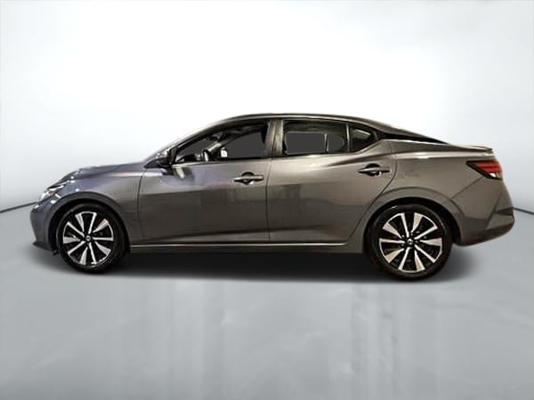 Nissan Sentra SV 2023-5