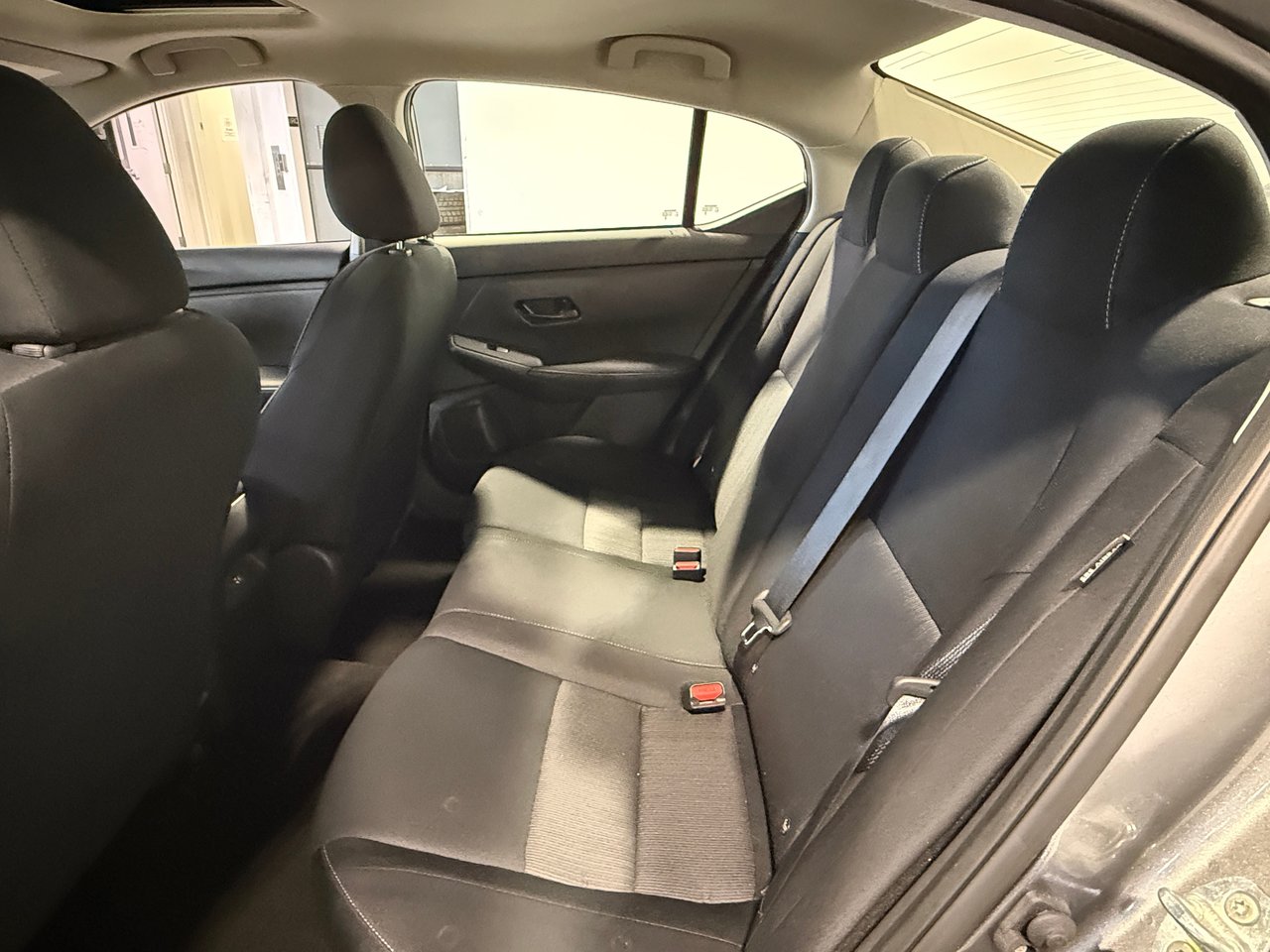Nissan Sentra SV 2024-25