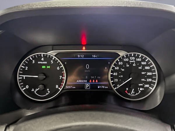 2024 Nissan Sentra SV-18