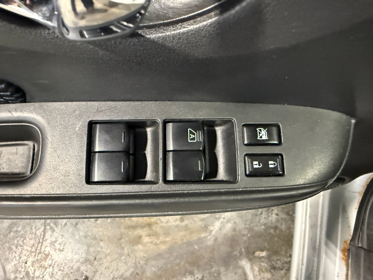 Nissan Versa Note SV 2014-11
