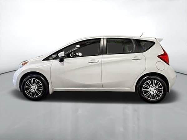2015 Nissan Versa Note SV-5