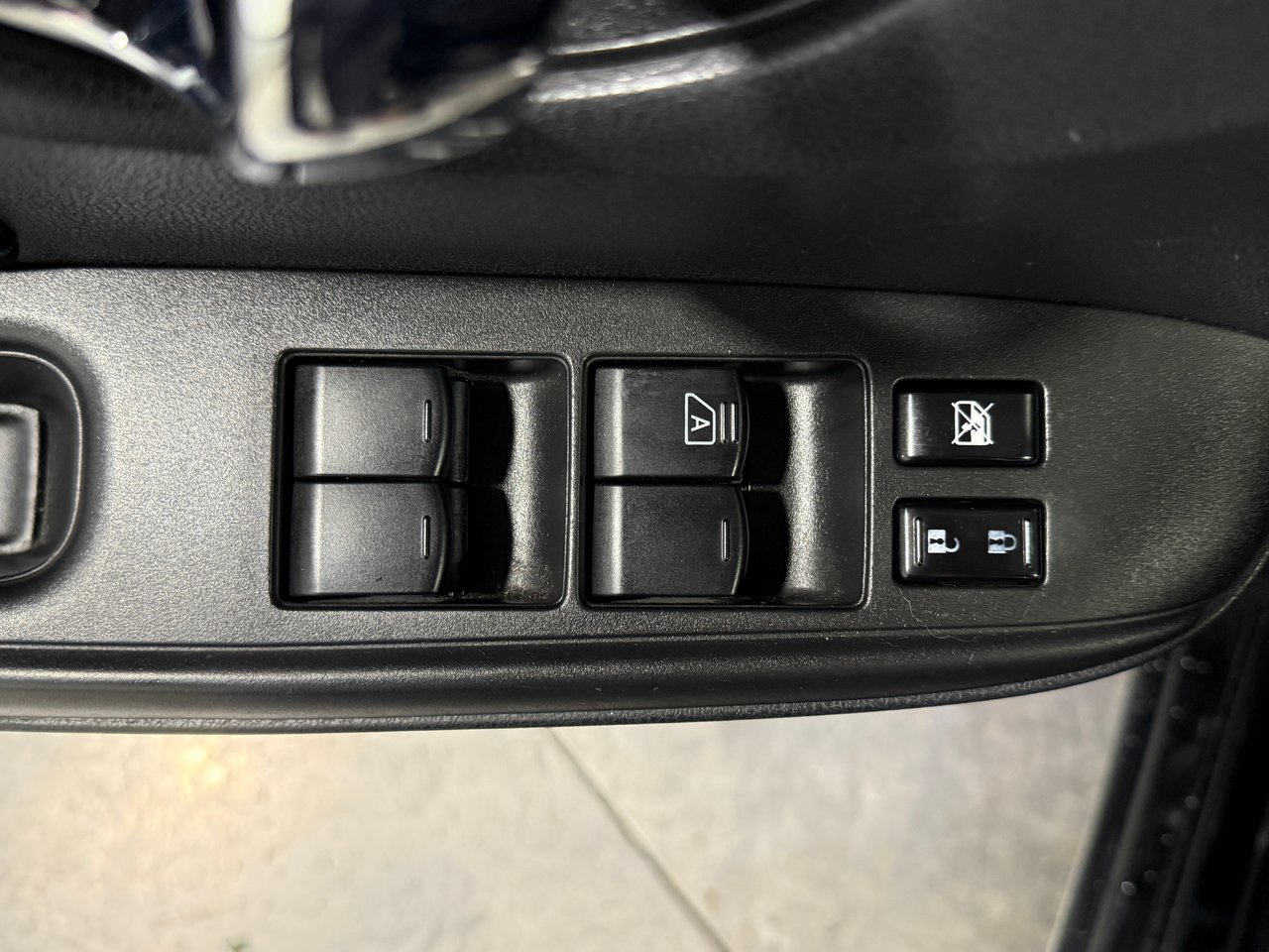 Nissan Versa Note SV 2018-11