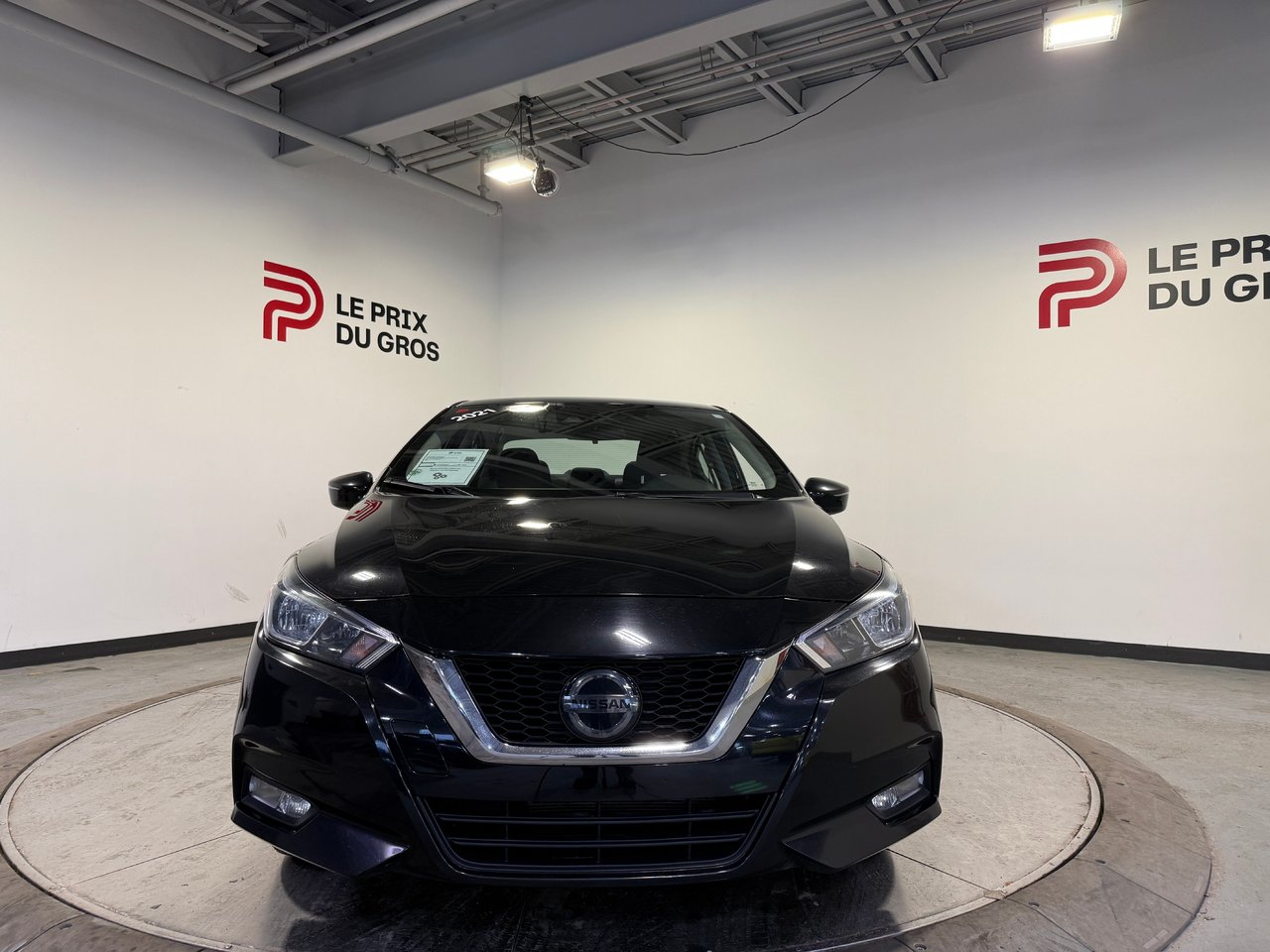 Nissan Versa S 2021-7