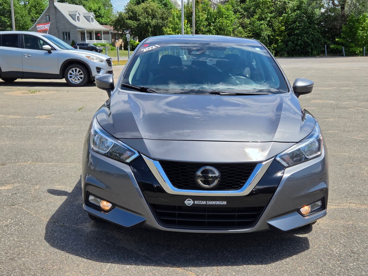 Nissan Versa SV 2021-7