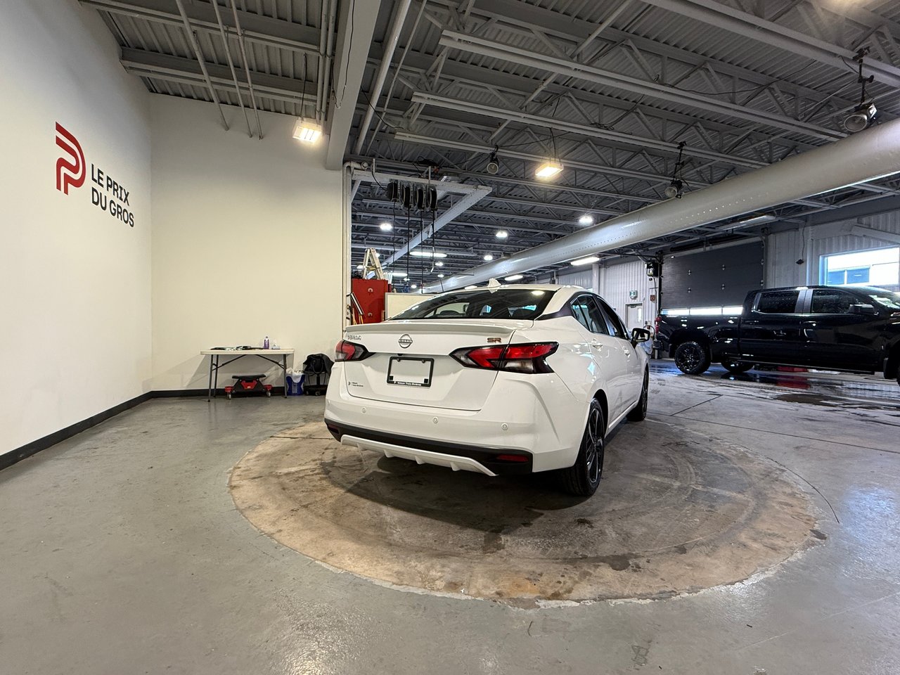 2024 Nissan Versa SR-2