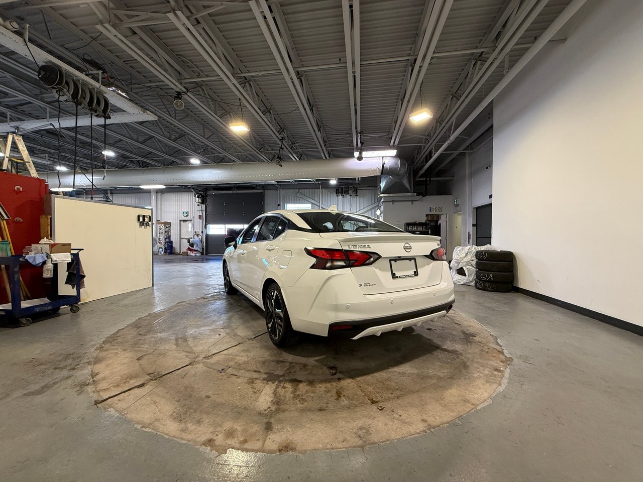 2024 Nissan Versa SR-4
