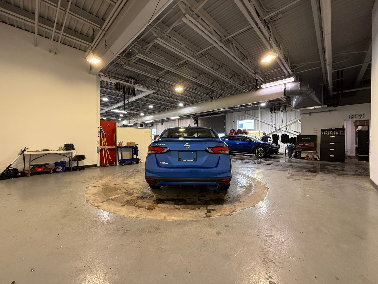 Nissan Versa SR 2024-3