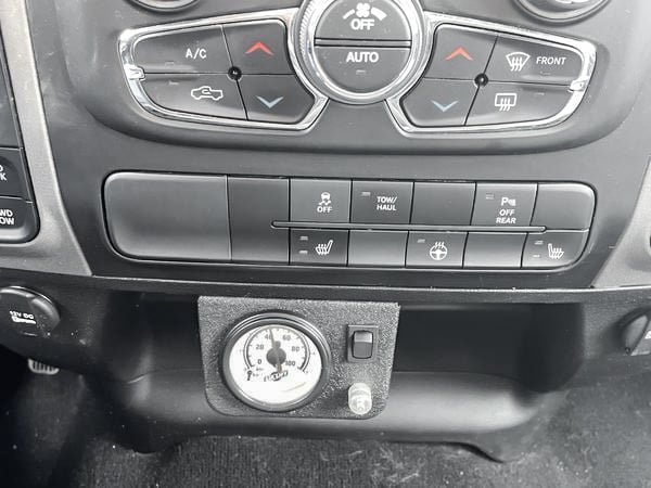 2023 Ram 1500 Classic CLASSIC-18