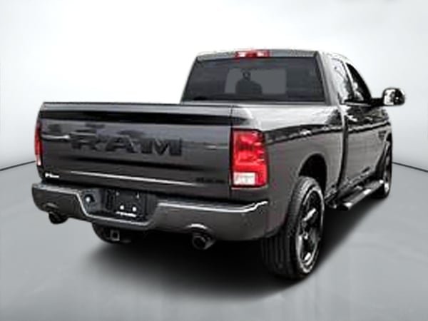 Ram 1500 Classic express 2023-2