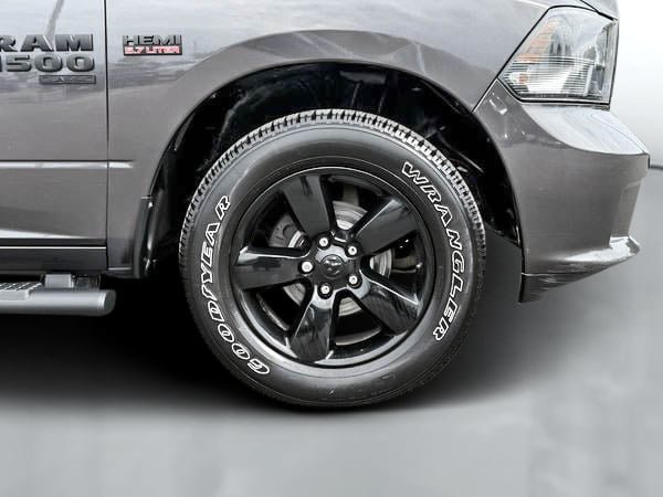 Ram 1500 Classic express 2023-9