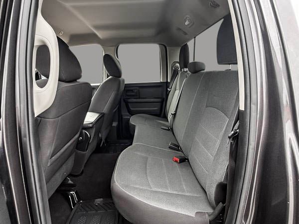 Ram 1500 Classic express 2023-22