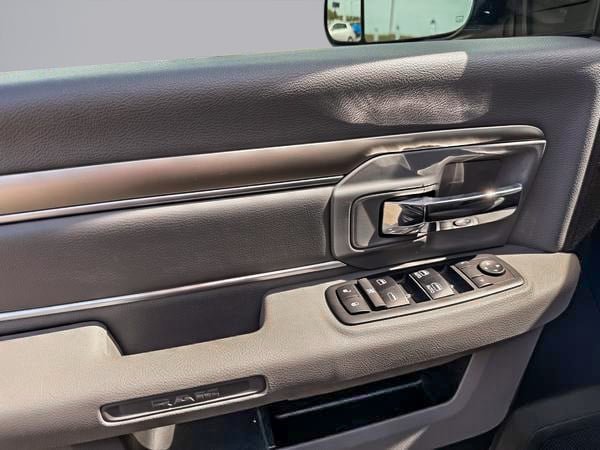 2017 Ram 1500 OUTDOORSMAN-10