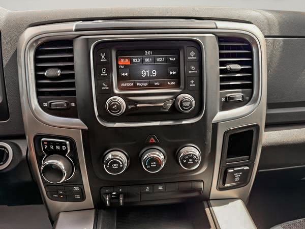 2017 Ram 1500 OUTDOORSMAN-19
