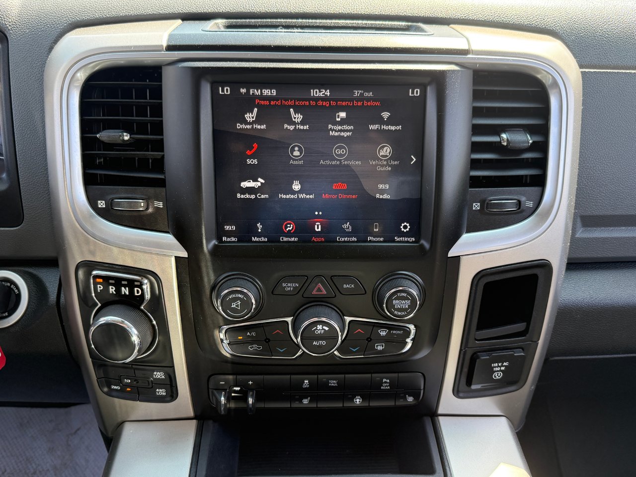 Ram 1500 SLT OUTDOORSMAN 2018-18