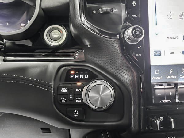 Ram 1500 LIMITED 2025-18