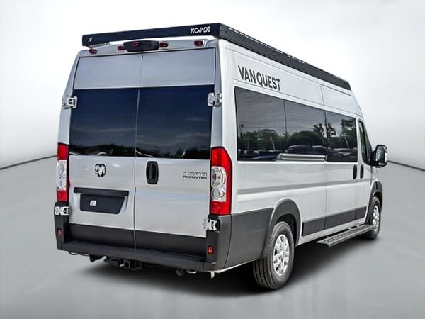 2025 Ram ProMaster fourgon vitré 3500 159po VANQUEST-2