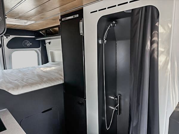 2025 Ram ProMaster fourgon vitré 3500 159po VANQUEST-14