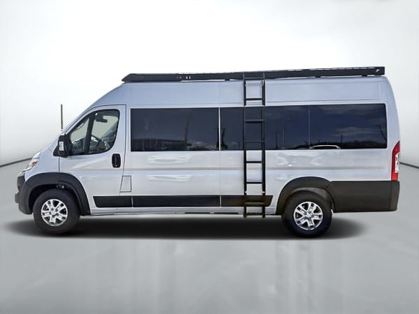2025 Ram ProMaster fourgon vitré 3500 159po VANQUEST-5