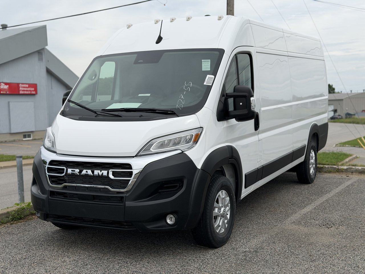2025 Ram ProMaster fourgonnette utilitaire 3500 SLT 159 po (22G)-2