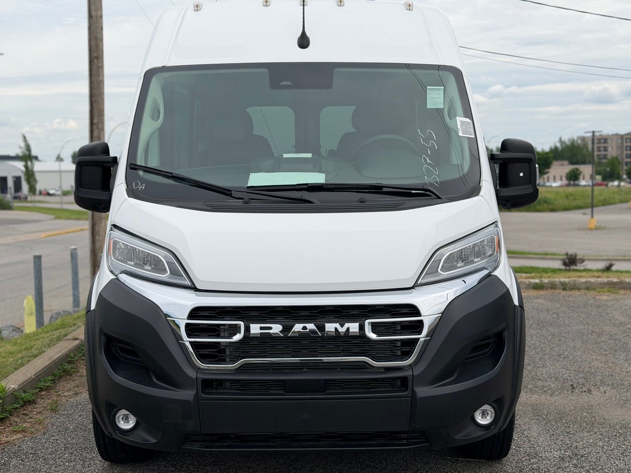 2025 Ram ProMaster fourgonnette utilitaire 3500 SLT 159 po (22G)-1