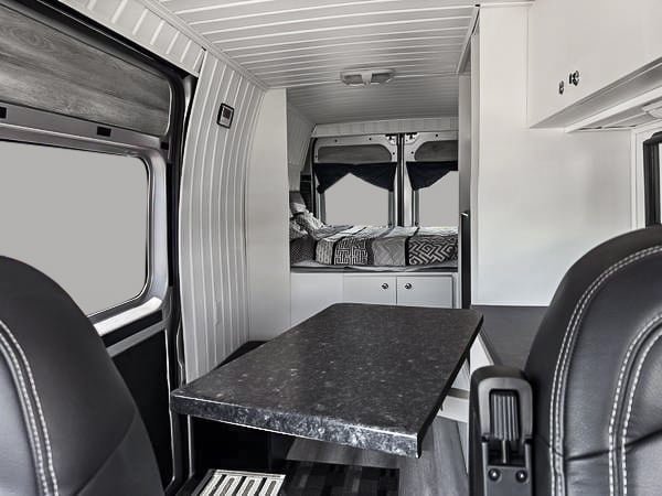 2025 Ram ProMaster fourgonnette utilitaire 2500 SLT 159po VR-10