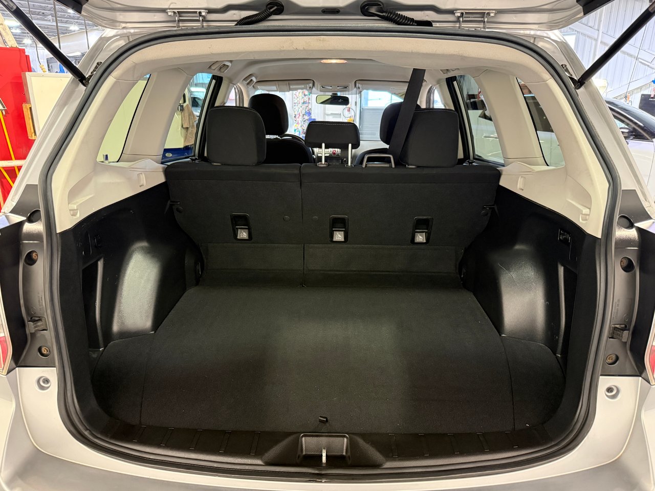 Subaru Forester 2.5i 2015-24