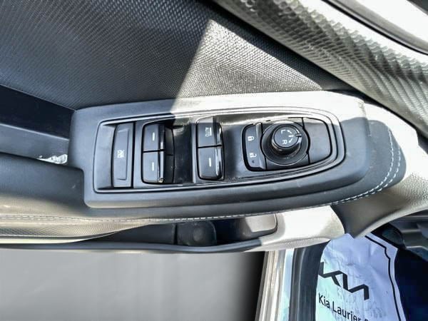 Subaru Forester base 2020-8