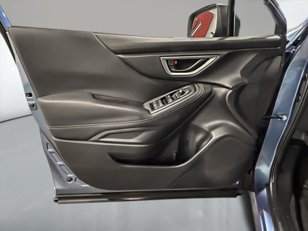 Subaru Forester base 2020-10