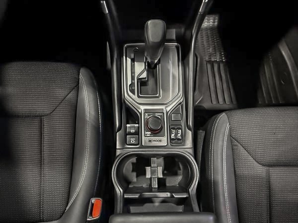Subaru Forester base 2020-23