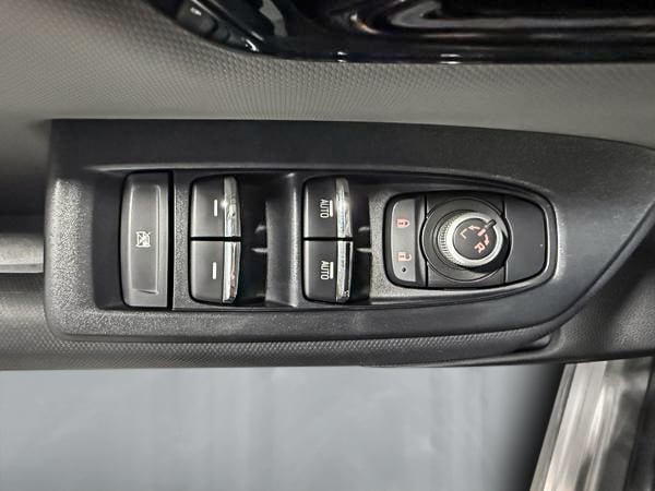 2025 Subaru Forester sport-12