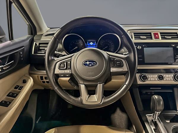 2015 Subaru Outback Limited-14