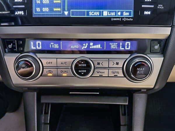 2015 Subaru Outback Limited-22