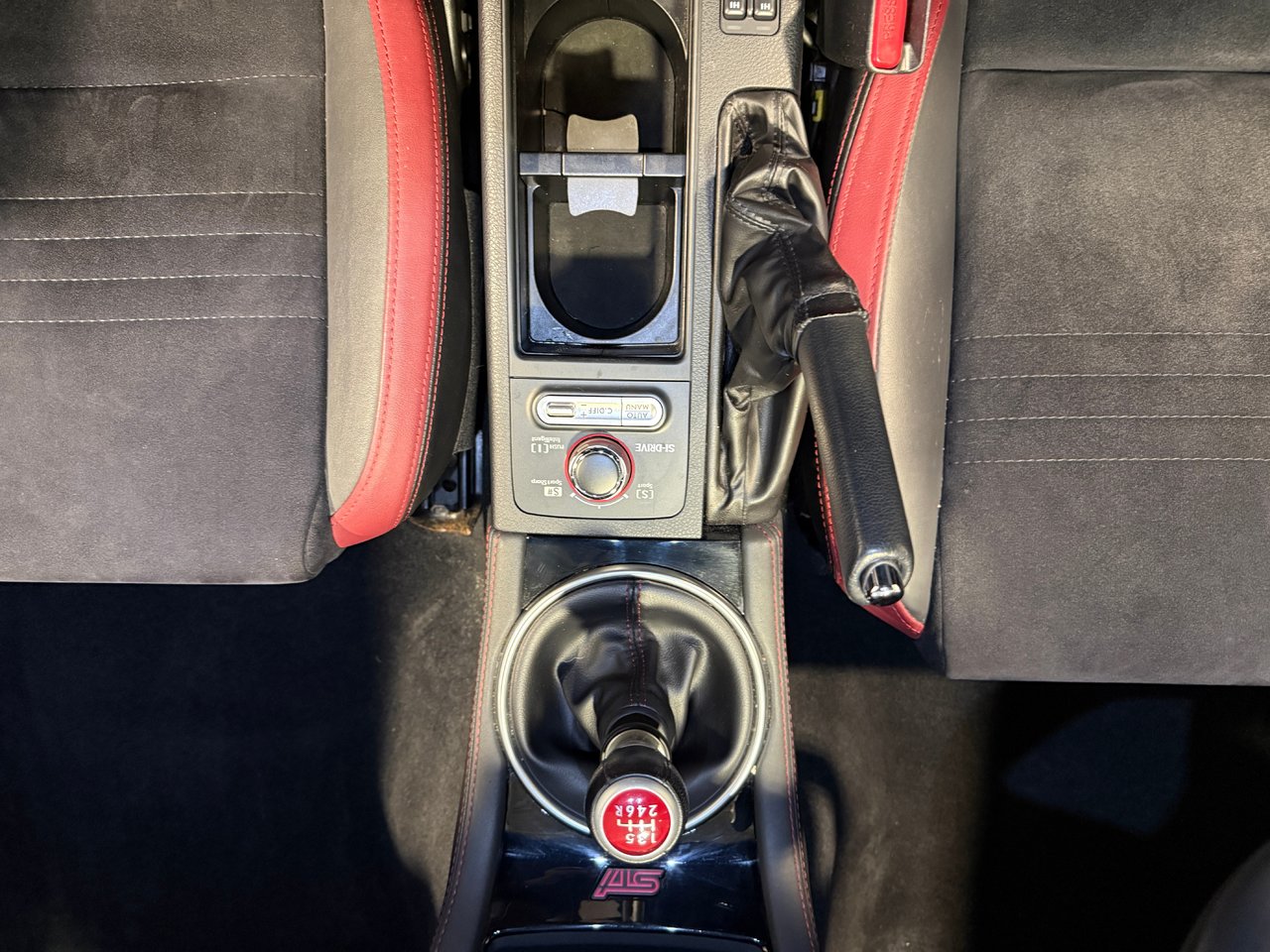 Subaru WRX STI SPORT - TECH W 2019-24