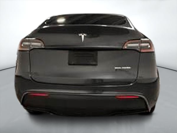 Tesla Model Y LONG RANGE 2023-3