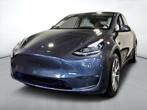 Tesla Model Y LONG RANGE 2023-6