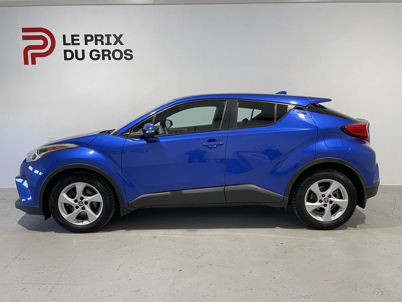 2018 Toyota C-HR XLE-3