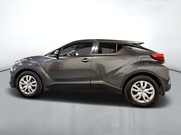 2020 Toyota C-HR LE-5