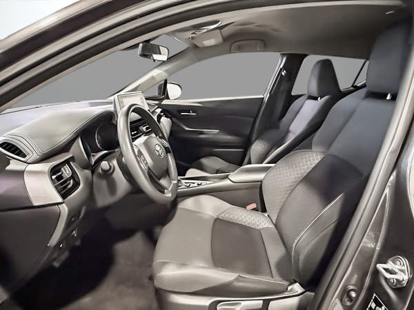 2020 Toyota C-HR LE-12