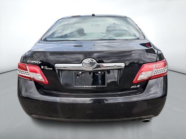 Toyota Camry XLE 2010-5