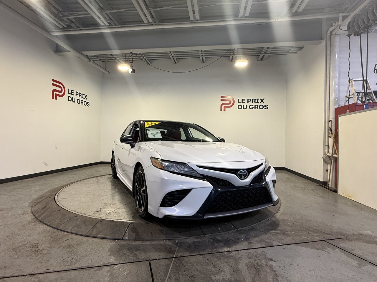 Toyota Camry XSE 2019-0