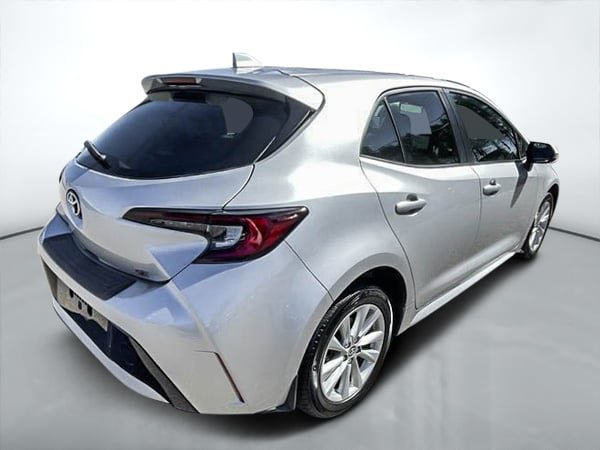 2024 Toyota Corolla à hayon SE-6