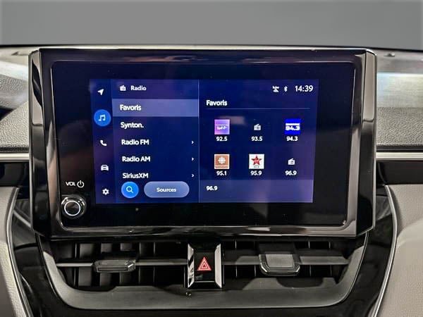2023 Toyota Corolla Cross L-19