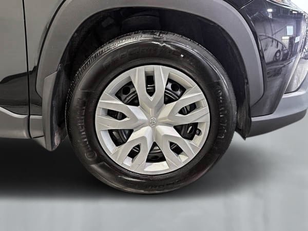 2023 Toyota Corolla Cross L-9