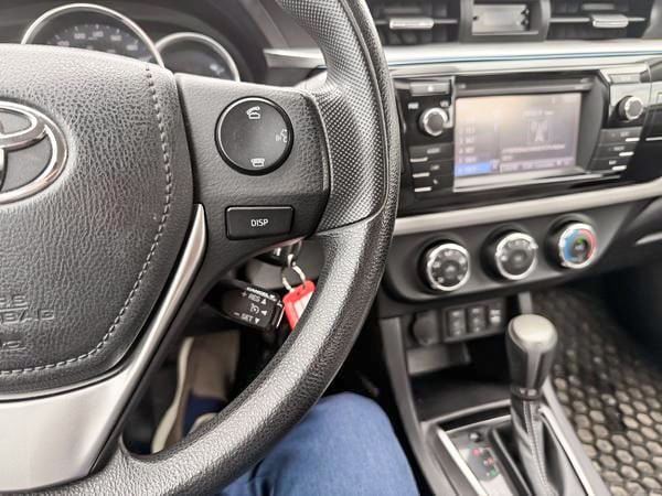 Toyota Corolla LE 2014-17