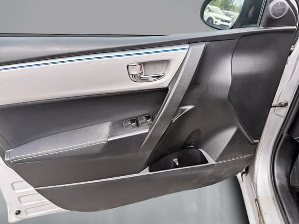 Toyota Corolla LE 2014-10
