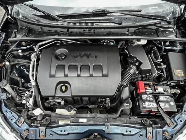 Toyota Corolla LE 2017-26