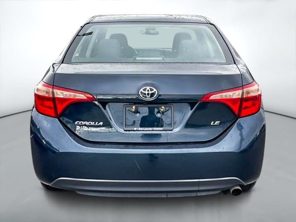 Toyota Corolla LE 2017-5