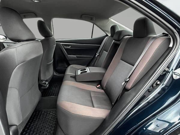Toyota Corolla LE 2017-23