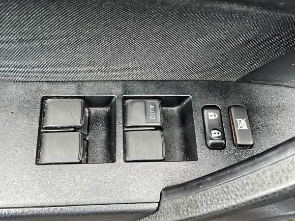 Toyota Corolla LE 2017-9